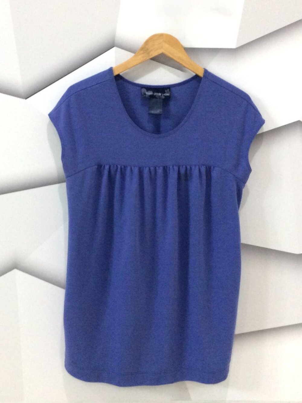 Susan Graver/ Style Sleeveless Top with Pockets *BLUE*